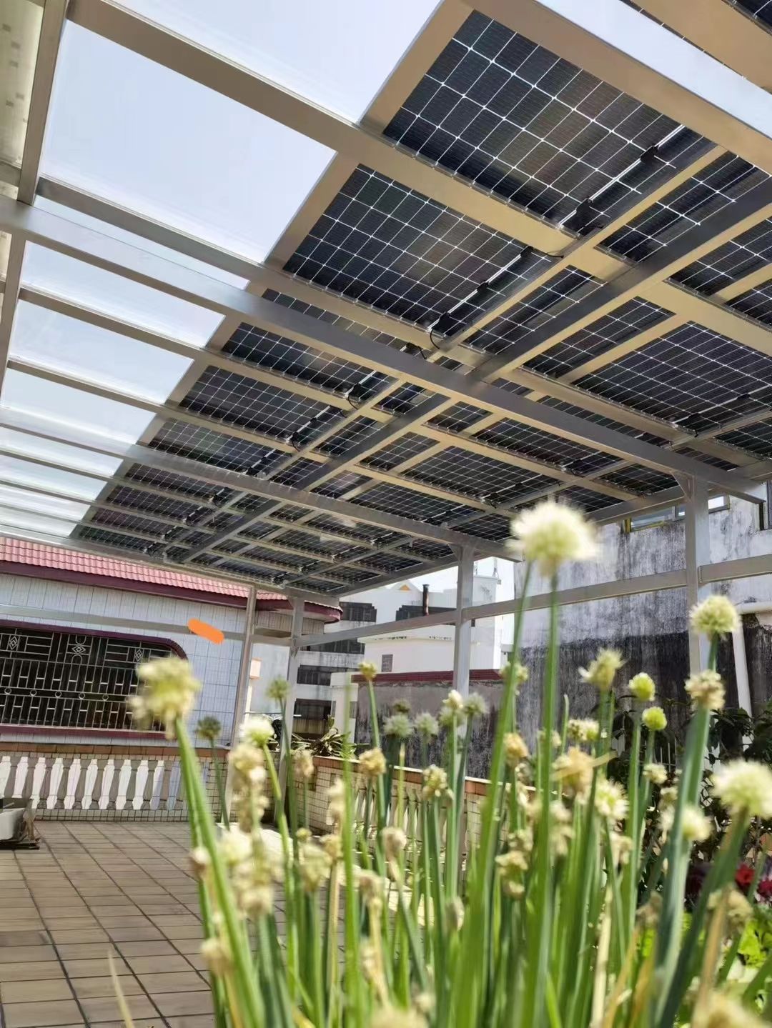 海安别墅家用屋顶太阳能发电系统安装